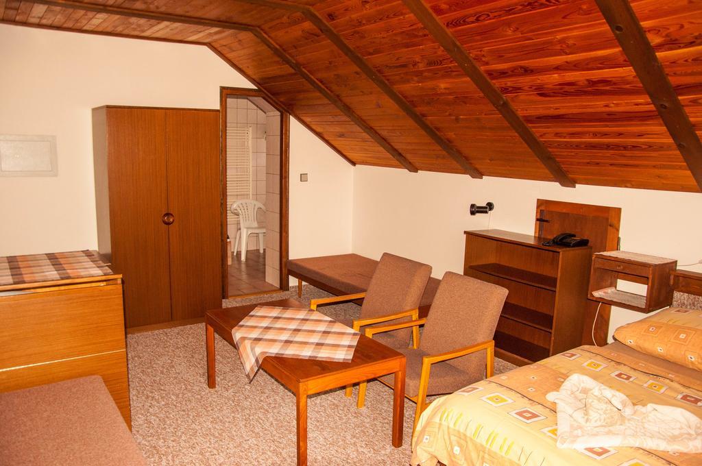Privat - Harrachov 392 Hotell Rum bild